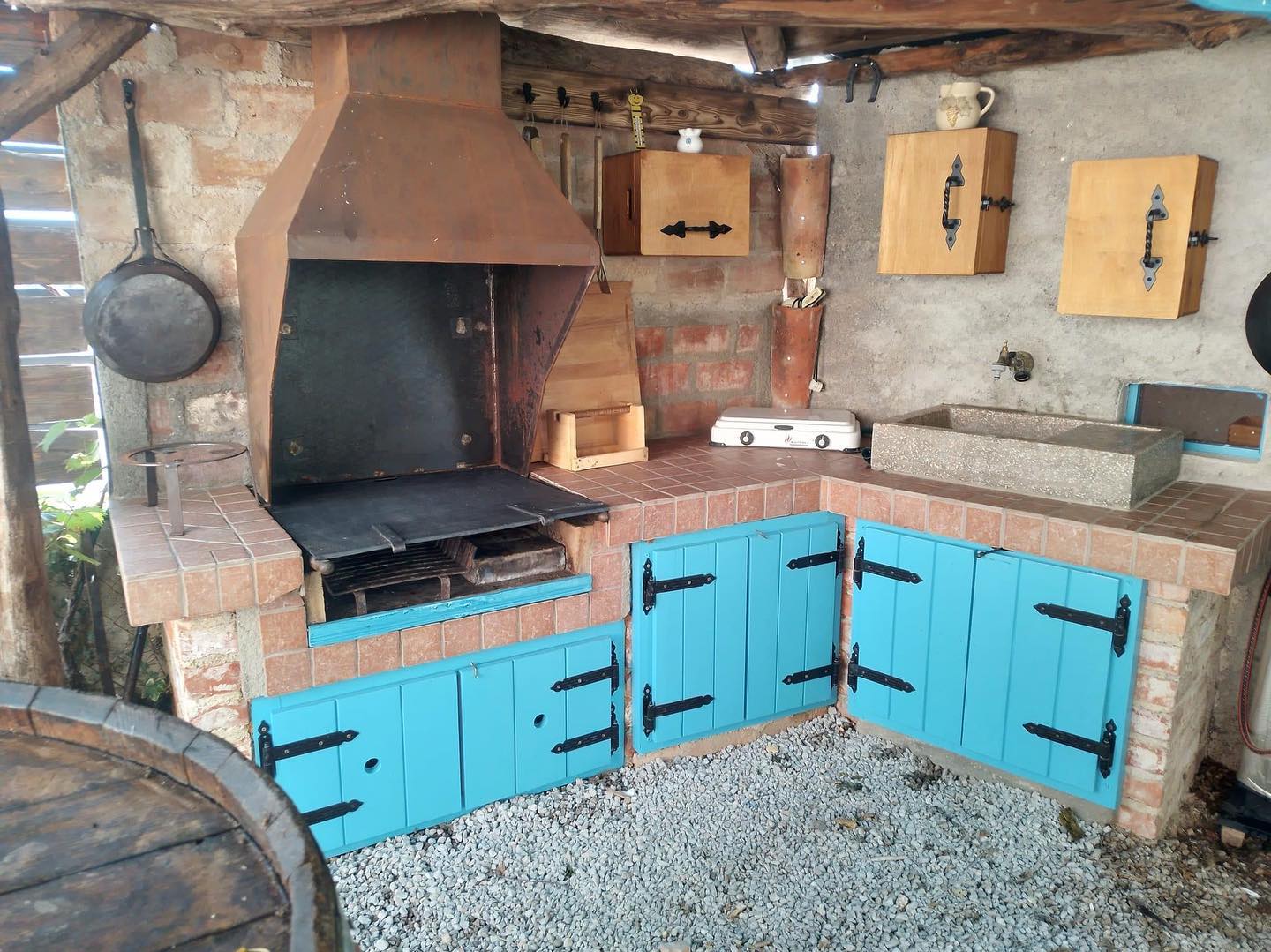 Summer kitchen